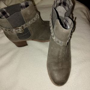 SPERRY  boots size  8